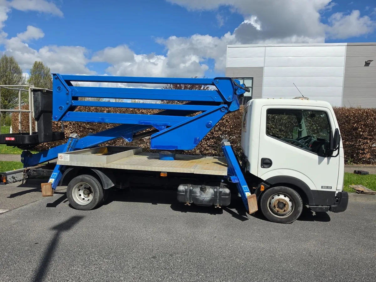 Nissan Cabstar 2010 - Image 1