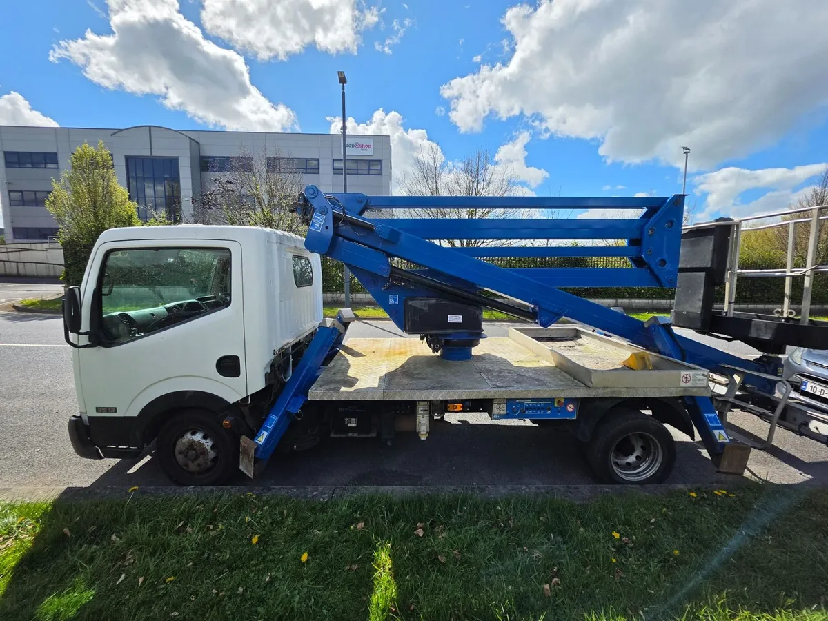 Nissan Cabstar 2010 - Image 2