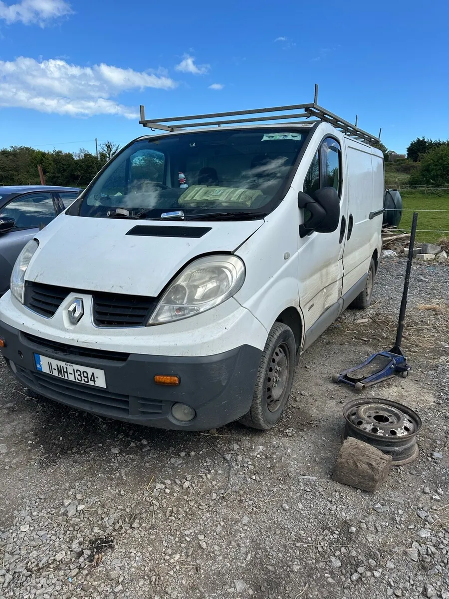 2011 renault trafic for sale or breaking or sell - Image 2