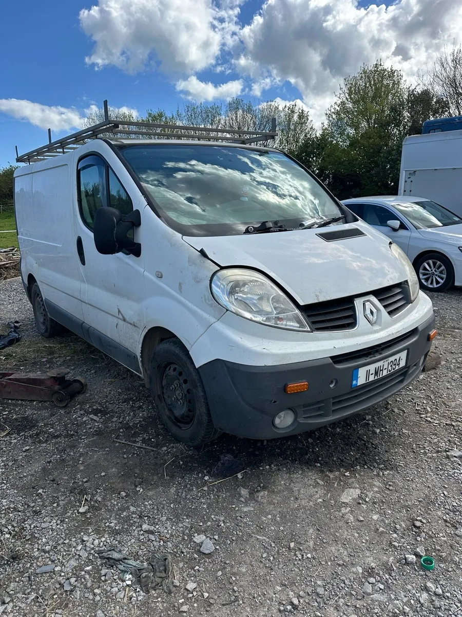 2011 renault trafic for sale or breaking or sell - Image 1