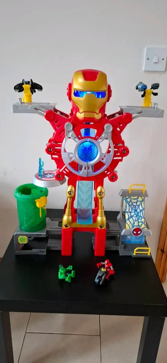 Playskool Marvel Ironman Tower - Image 2
