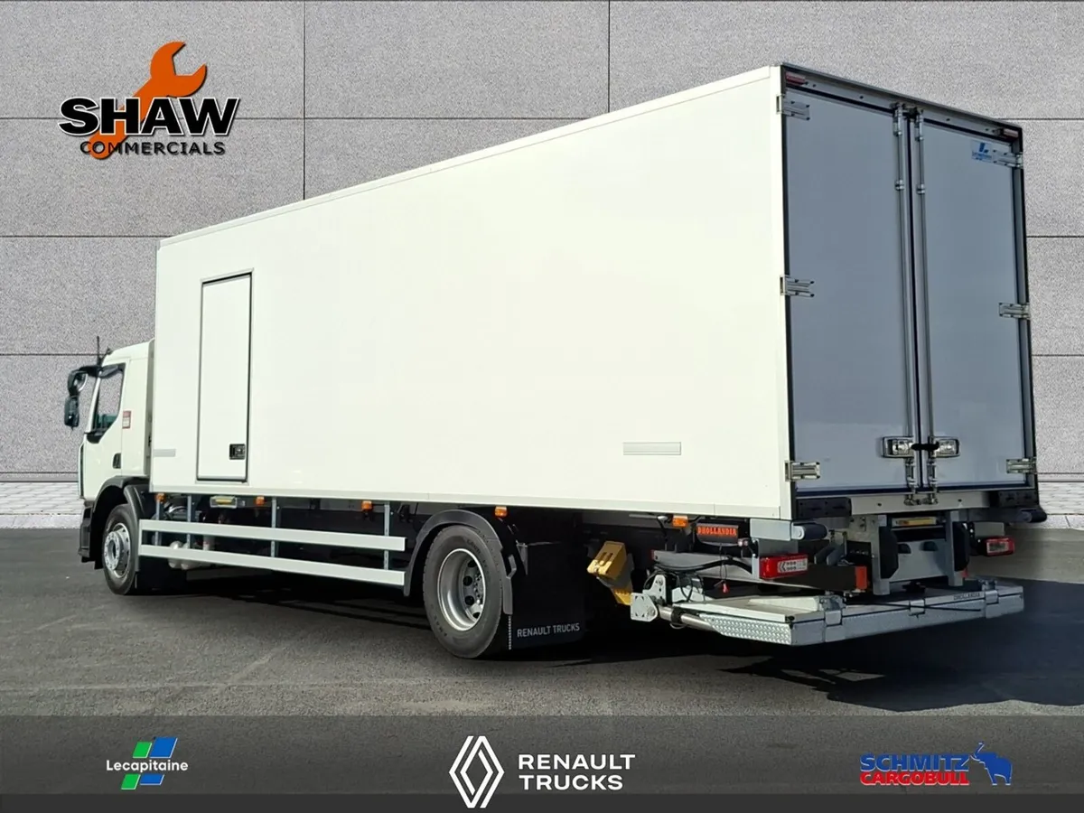 €2603/month +VAT D 18T Renault TK Fridge - Image 3