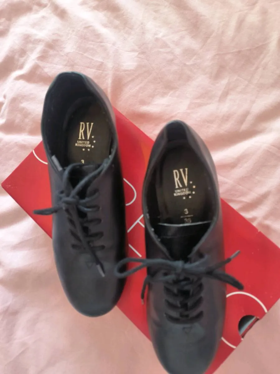 Jazz/ Tap dancing shoes - Image 2