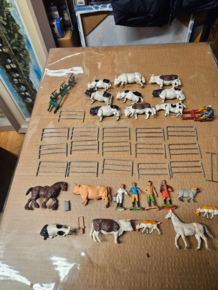 Britain's Farm Accessories - Image 1