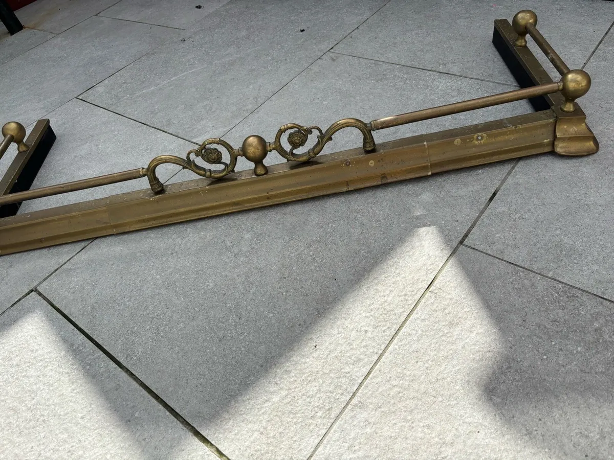 Brass Fender & Companion Set - Image 3