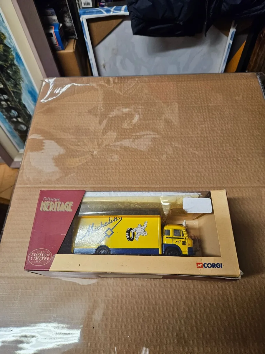 Corgi Michelin Truck 1.50 - Image 1