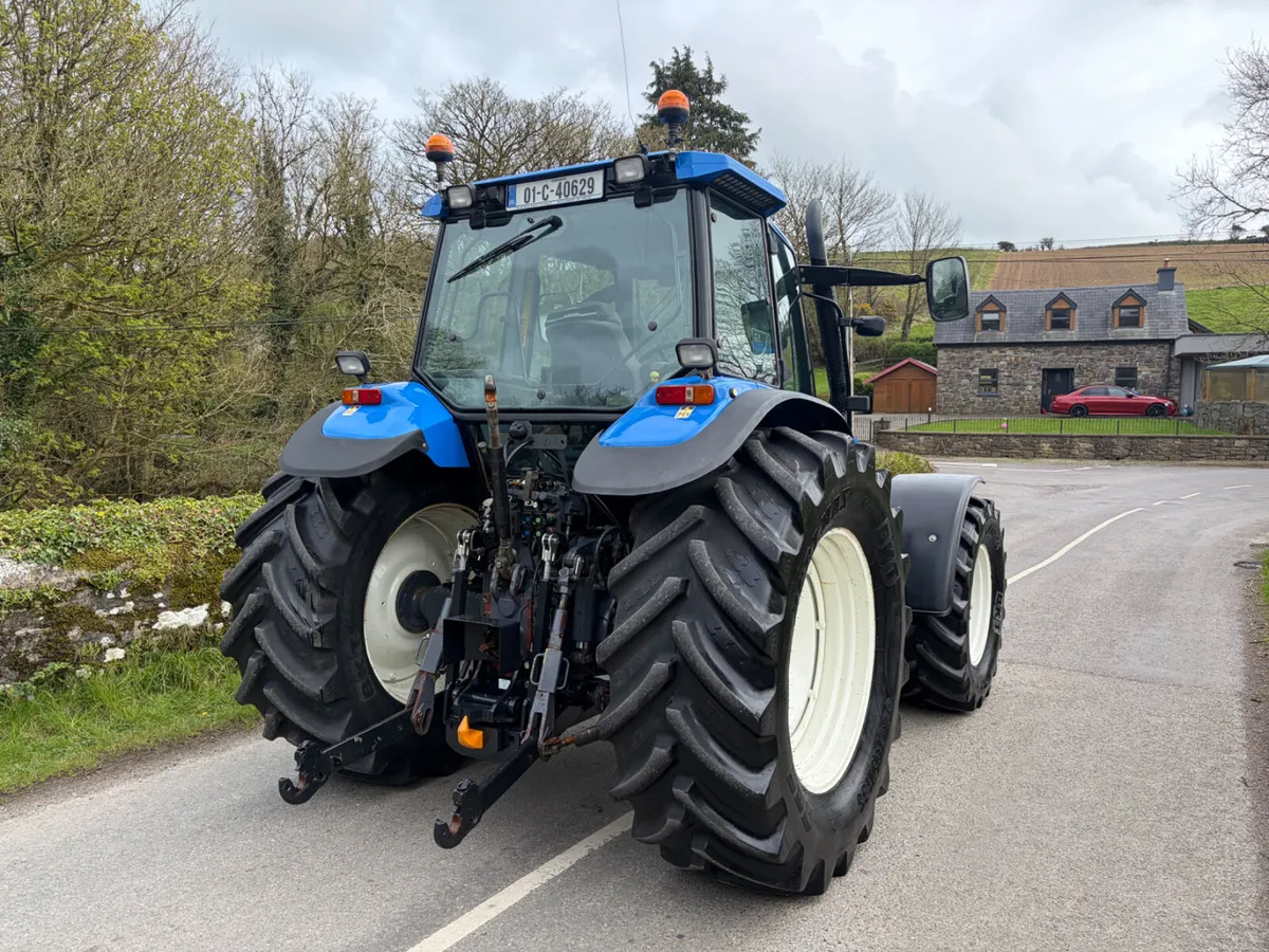New Holland TM150 RC 2001 - Image 4