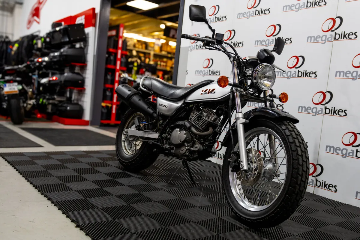 Suzuki VanVan 125 2009 - Image 3