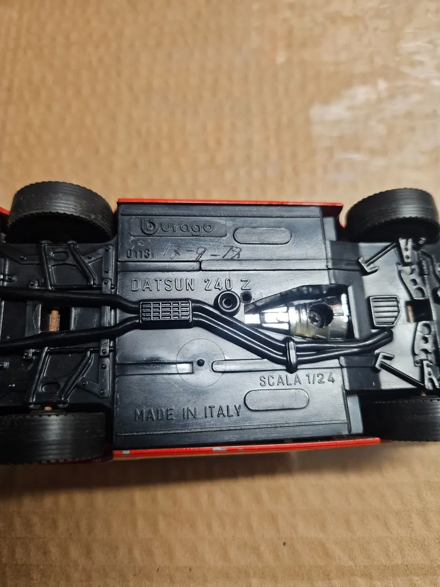 Corgi Burago Datsun 240z 1.24 - Image 2
