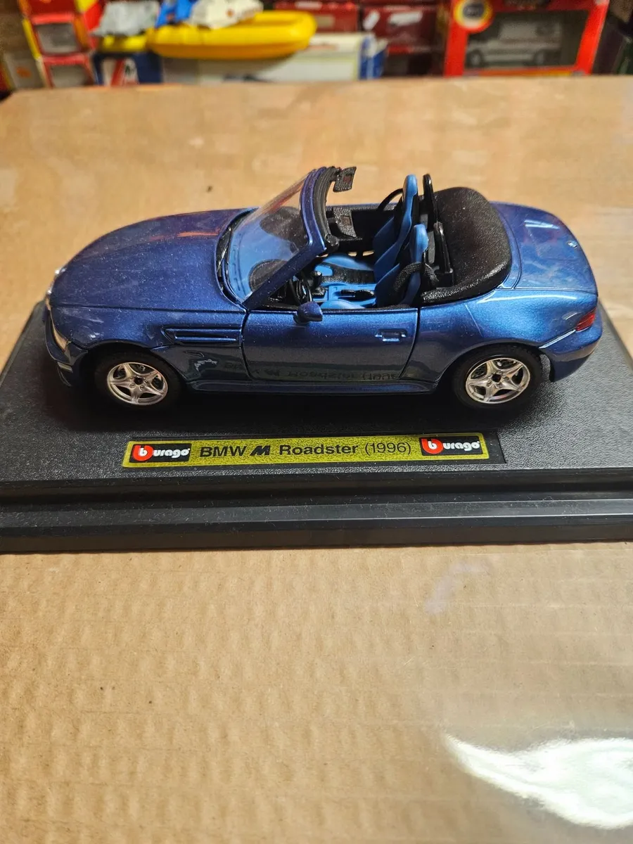 Corgi Burago BMW Roadster 1.24 - Image 2