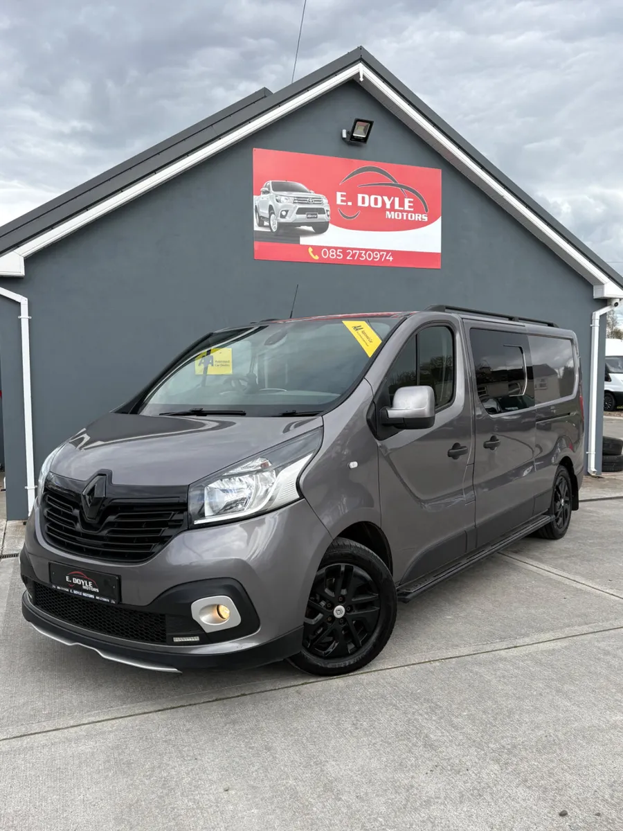 2019 Renault Trafic Sport 3 seats - Image 2