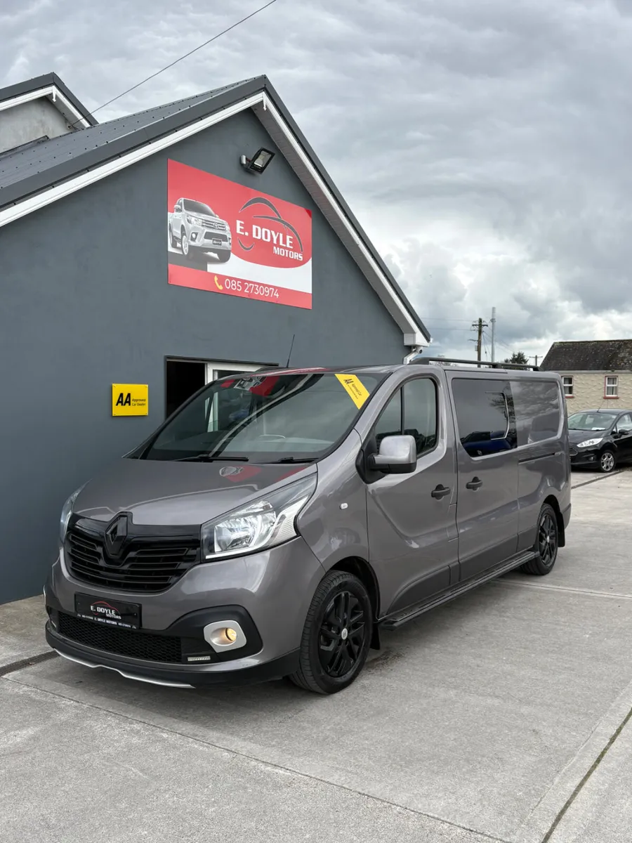 2019 Renault Trafic Sport 3 seats - Image 4