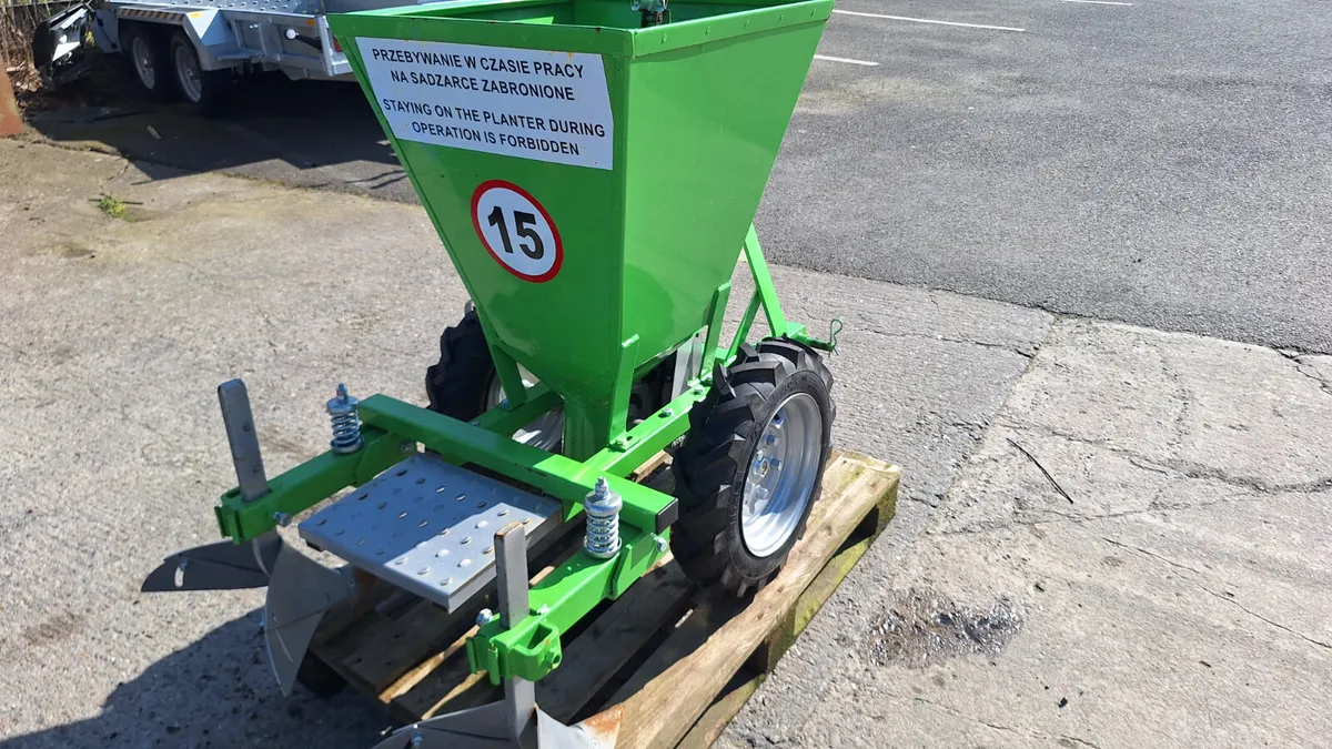 Zagroda potato planter - Image 2