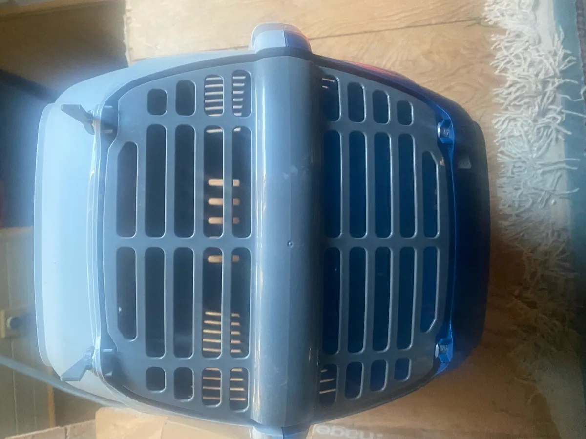 Pet Carrier - Image 2