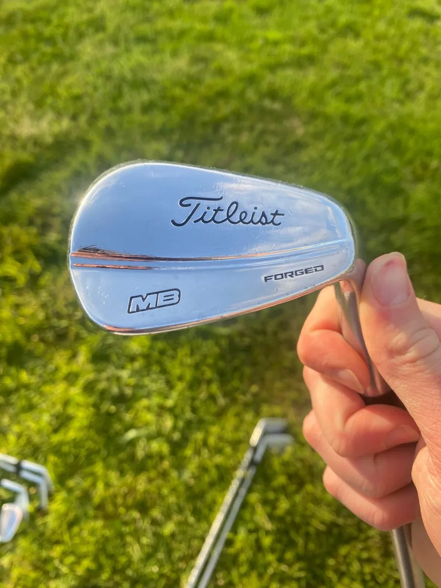 Golf clubs - Image 1