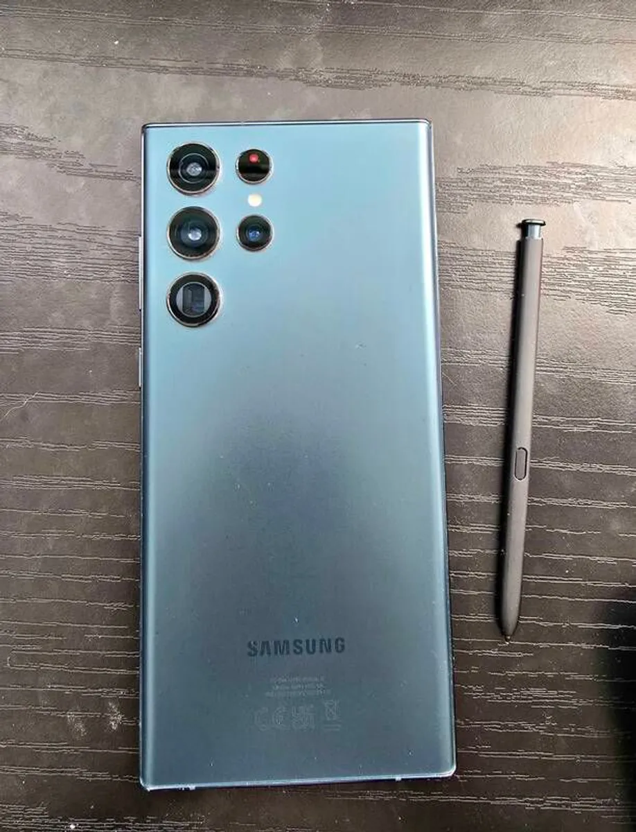 Samsung Galaxy S22 Ultra 1TB Unlocked - Excellent Condition - Image 1