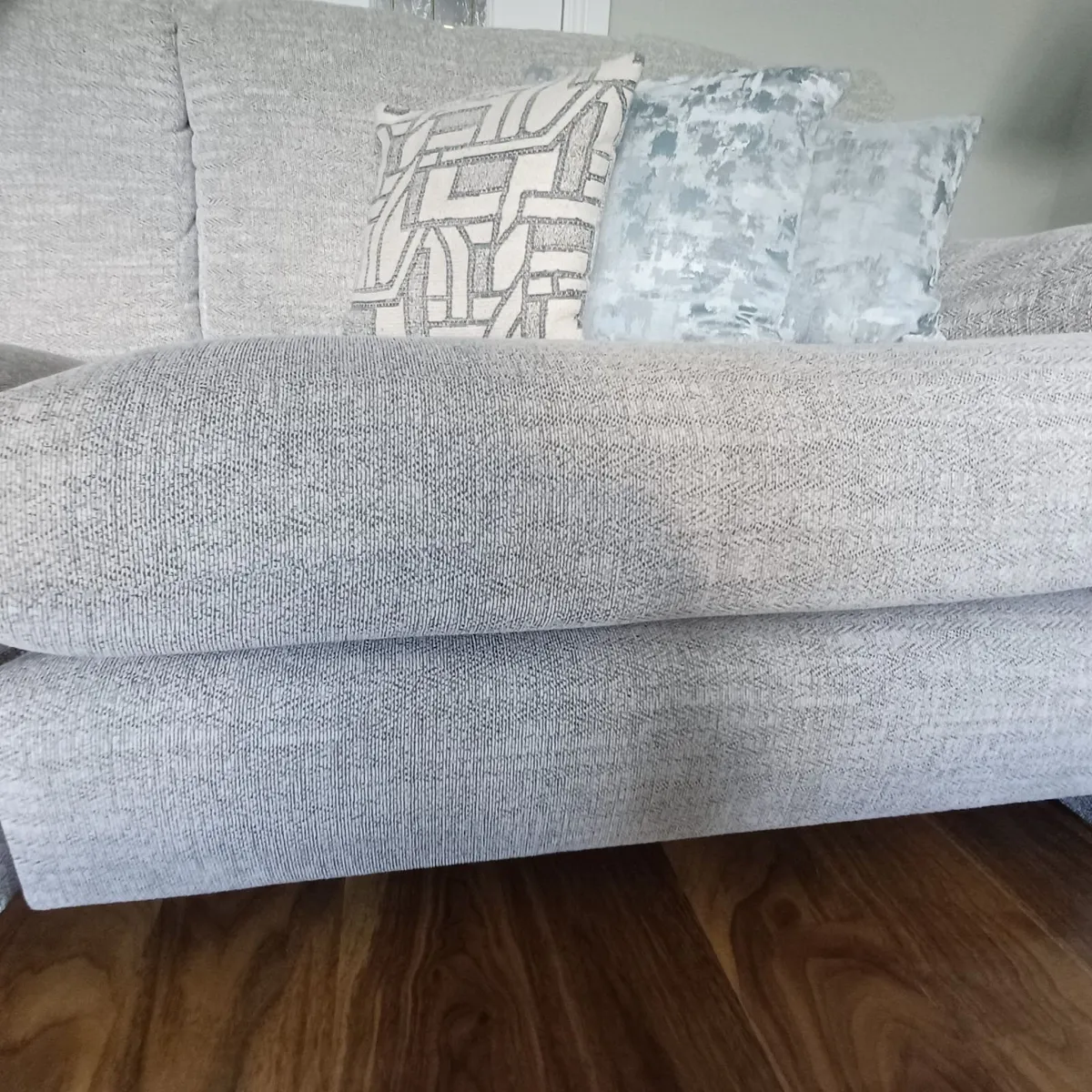2 Light grey matching sofas - 3&4 seater - Image 3