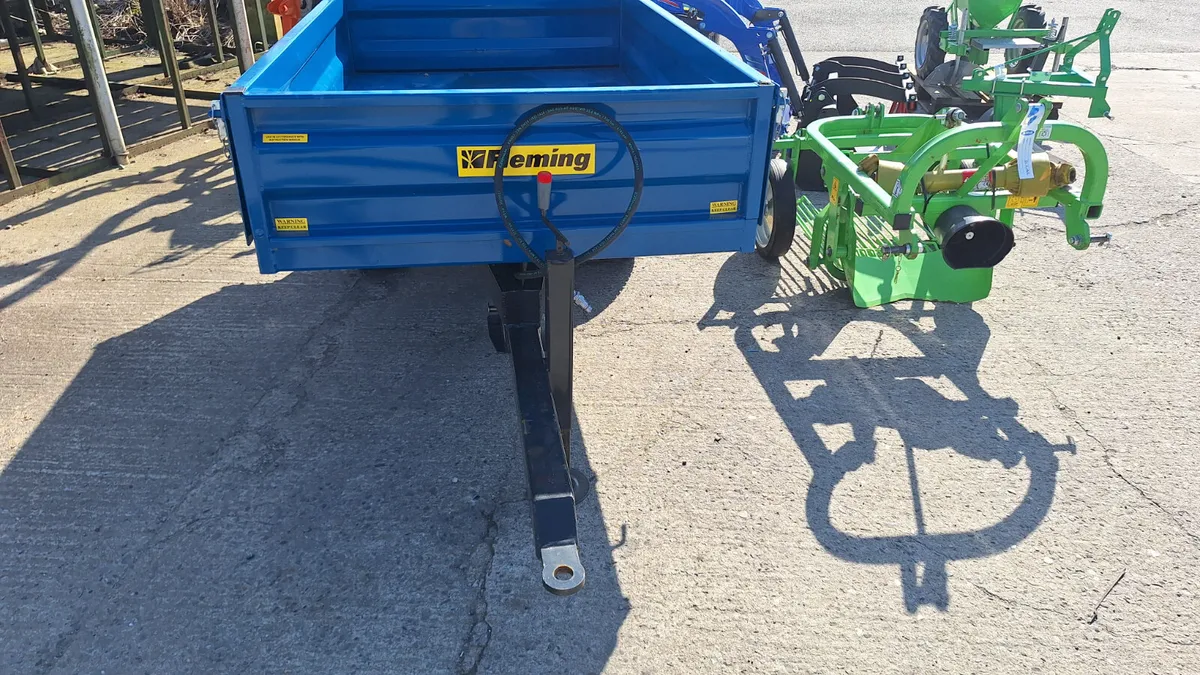 Fleming TR1 Trailer - Image 2