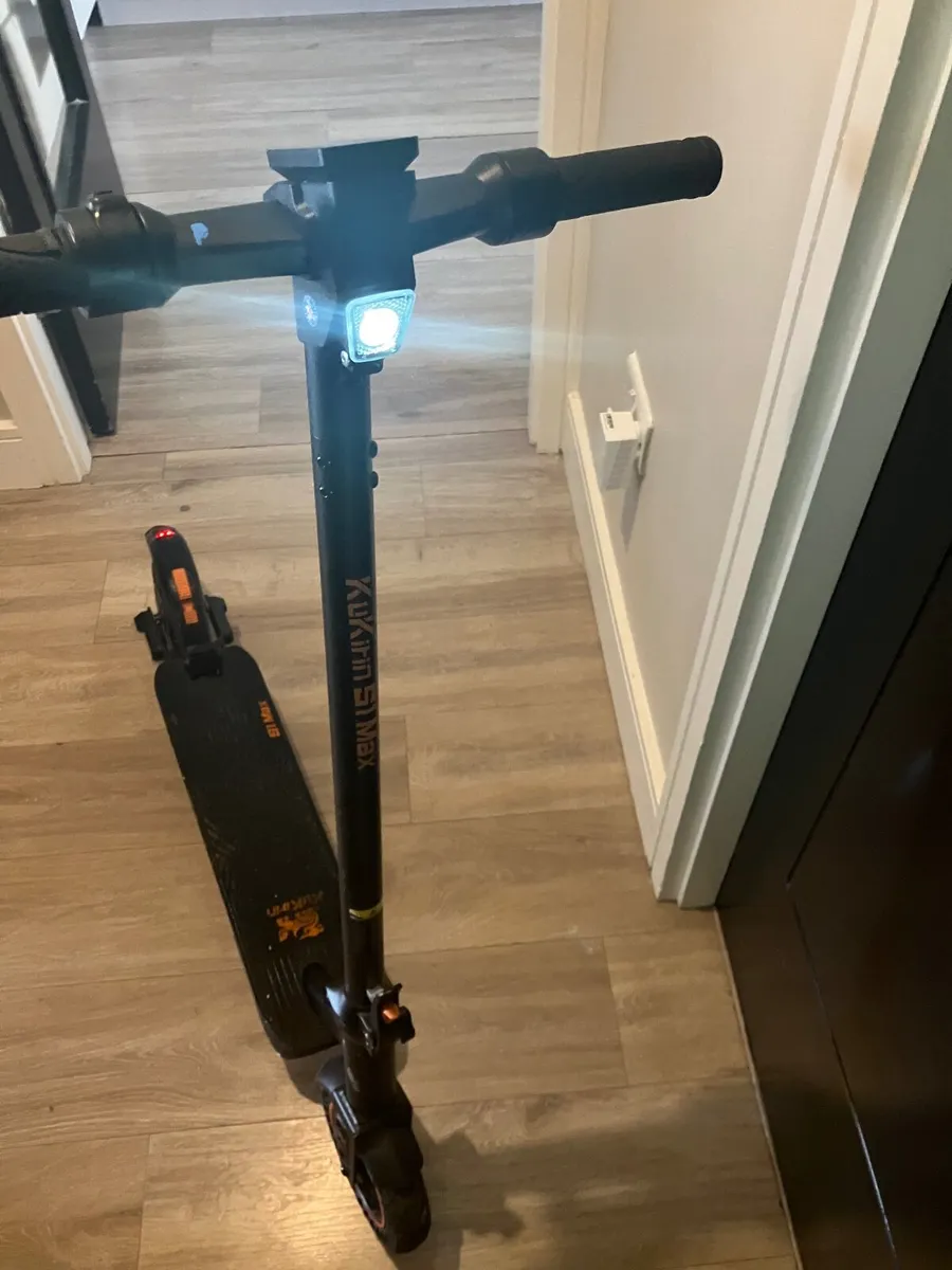 E scooter - Image 4