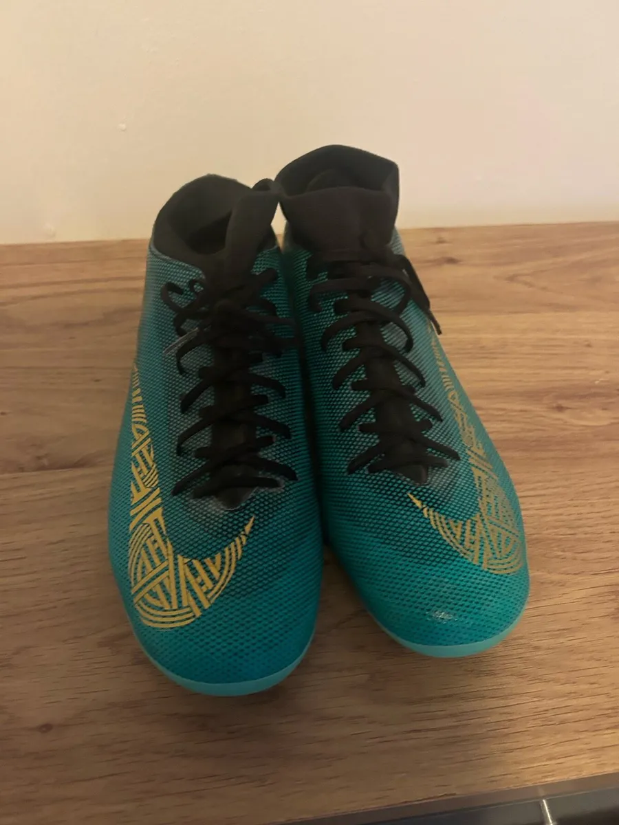 Nike Mercurial Superfly VI Boots Size UK8 - Image 1