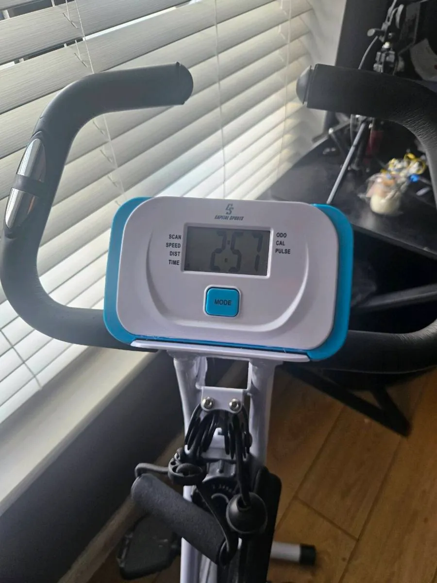 Excercise bike - Image 2