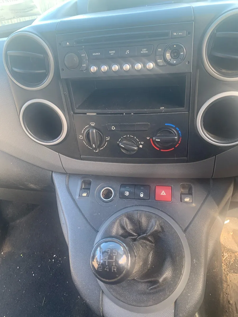 Peugeot Partner 2012 - Image 3