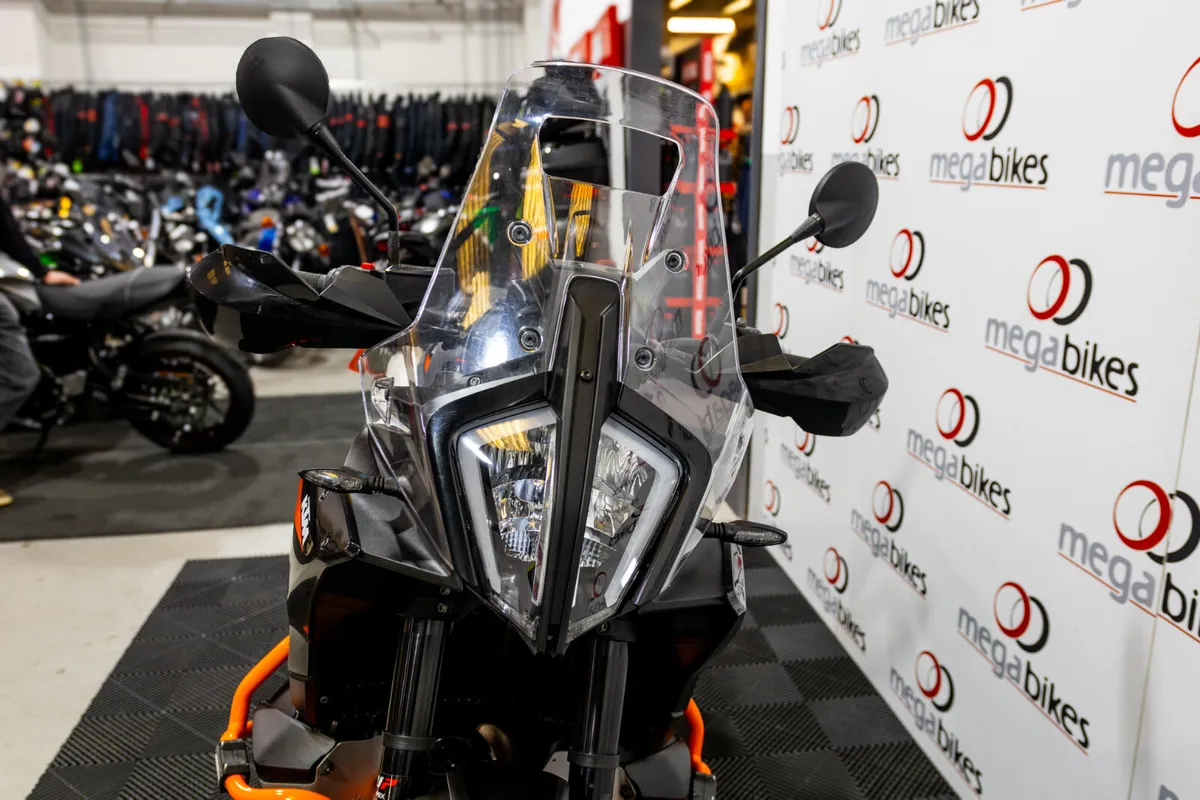 KTM 890 Adventure 2024 - Image 4