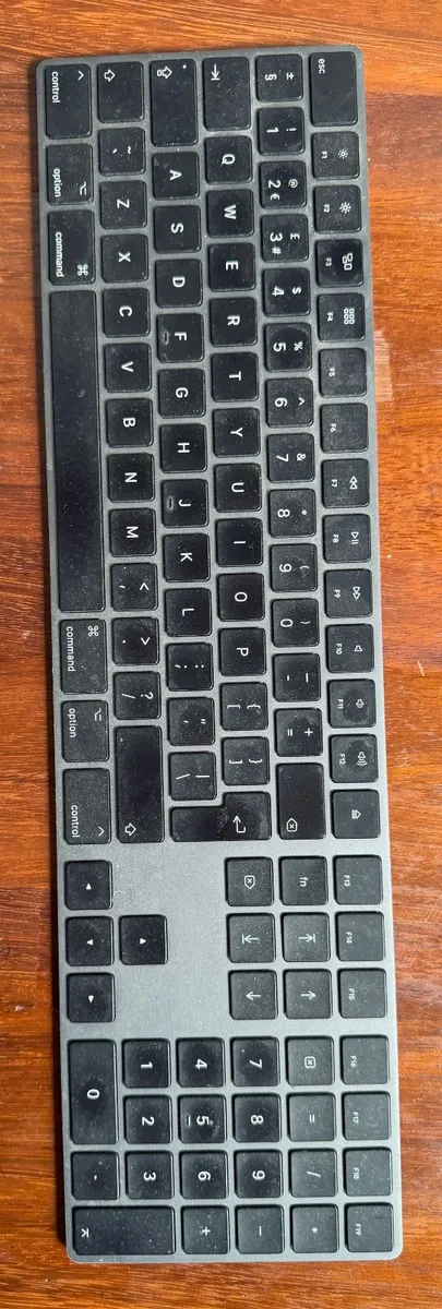 Apple Mac Mini M1— 16GB /1TB — Full desktop bundle - Image 2