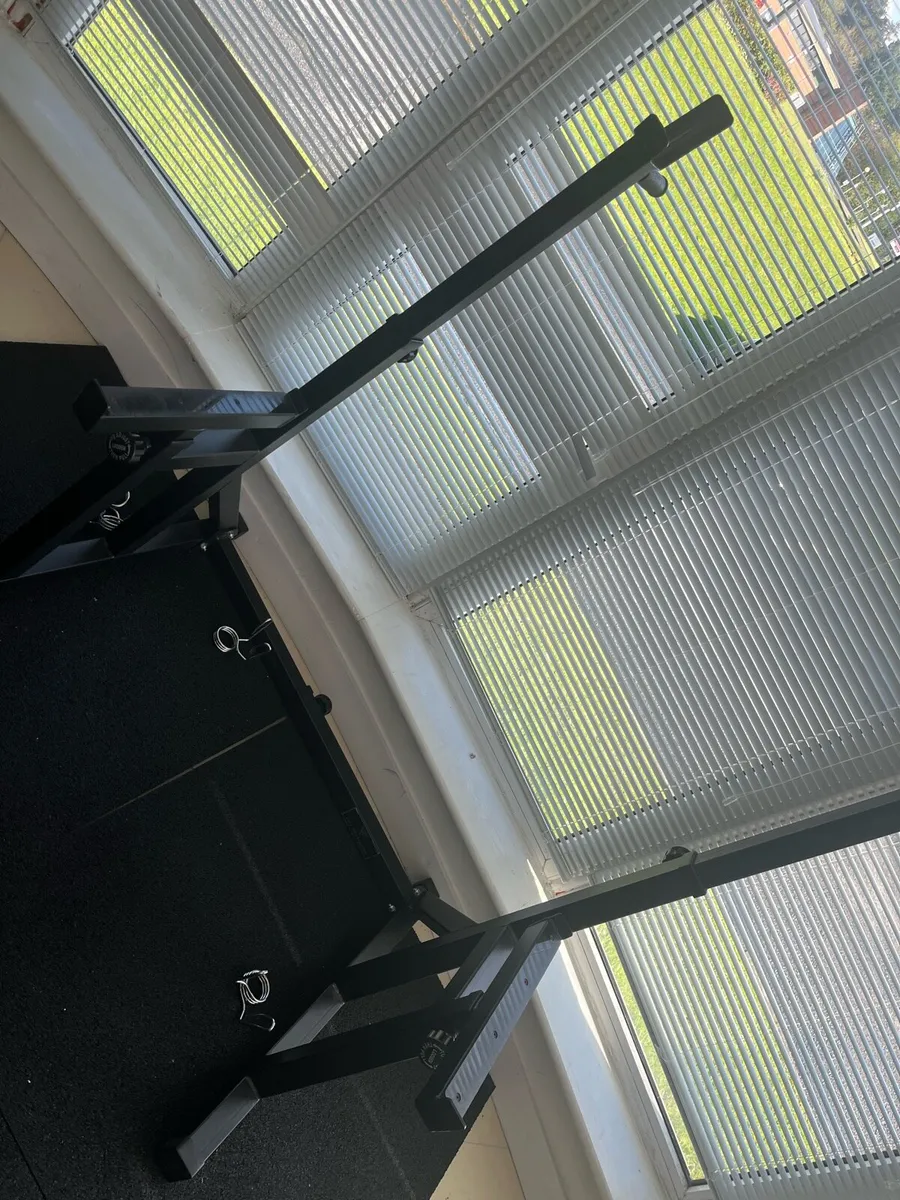 Adjustable squat rack - Image 2