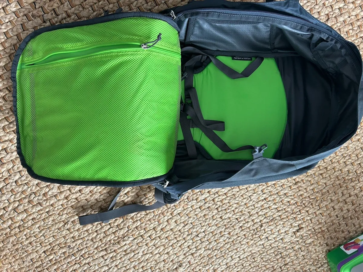 Osprey Farpoint travel backpack - Image 2