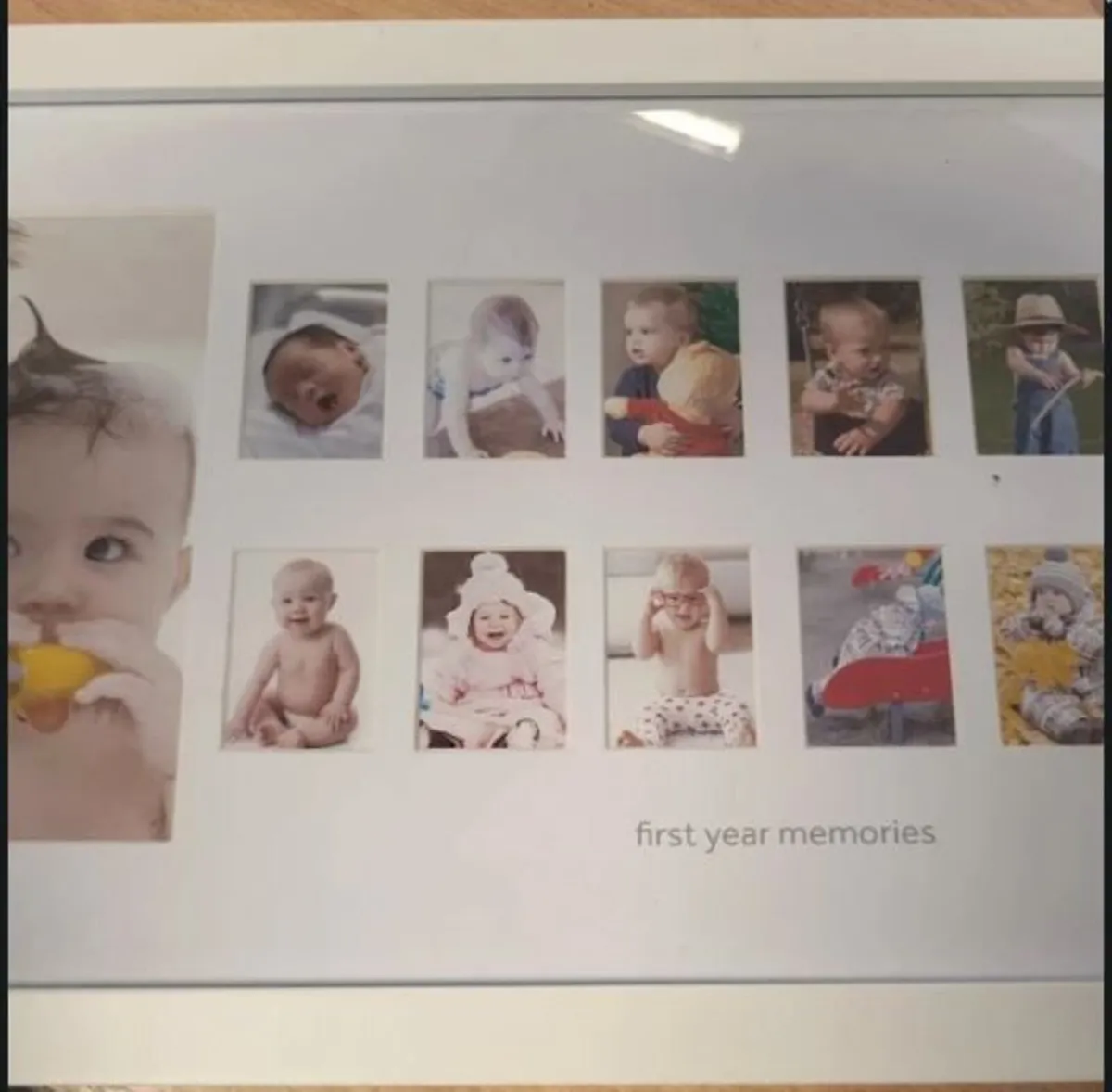 Baby's first year photo frame - Image 3
