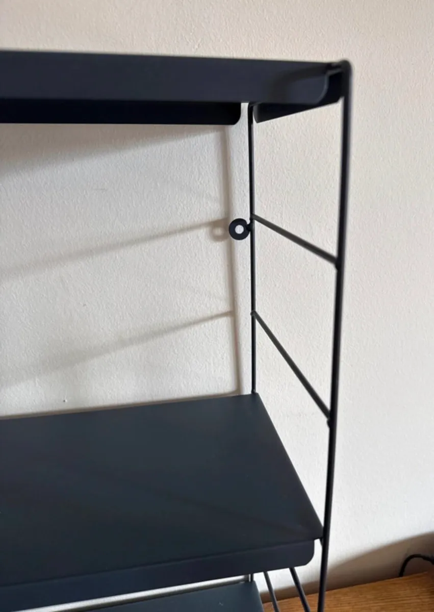 Wall shelf (60x45 cm) - Three adjustable shelves - Image 3