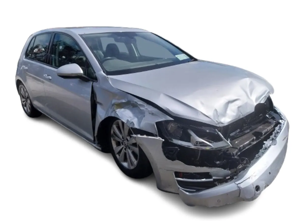 2015 VOLKSWAGEN GOLF For Breaking/Dismantling - Image 1