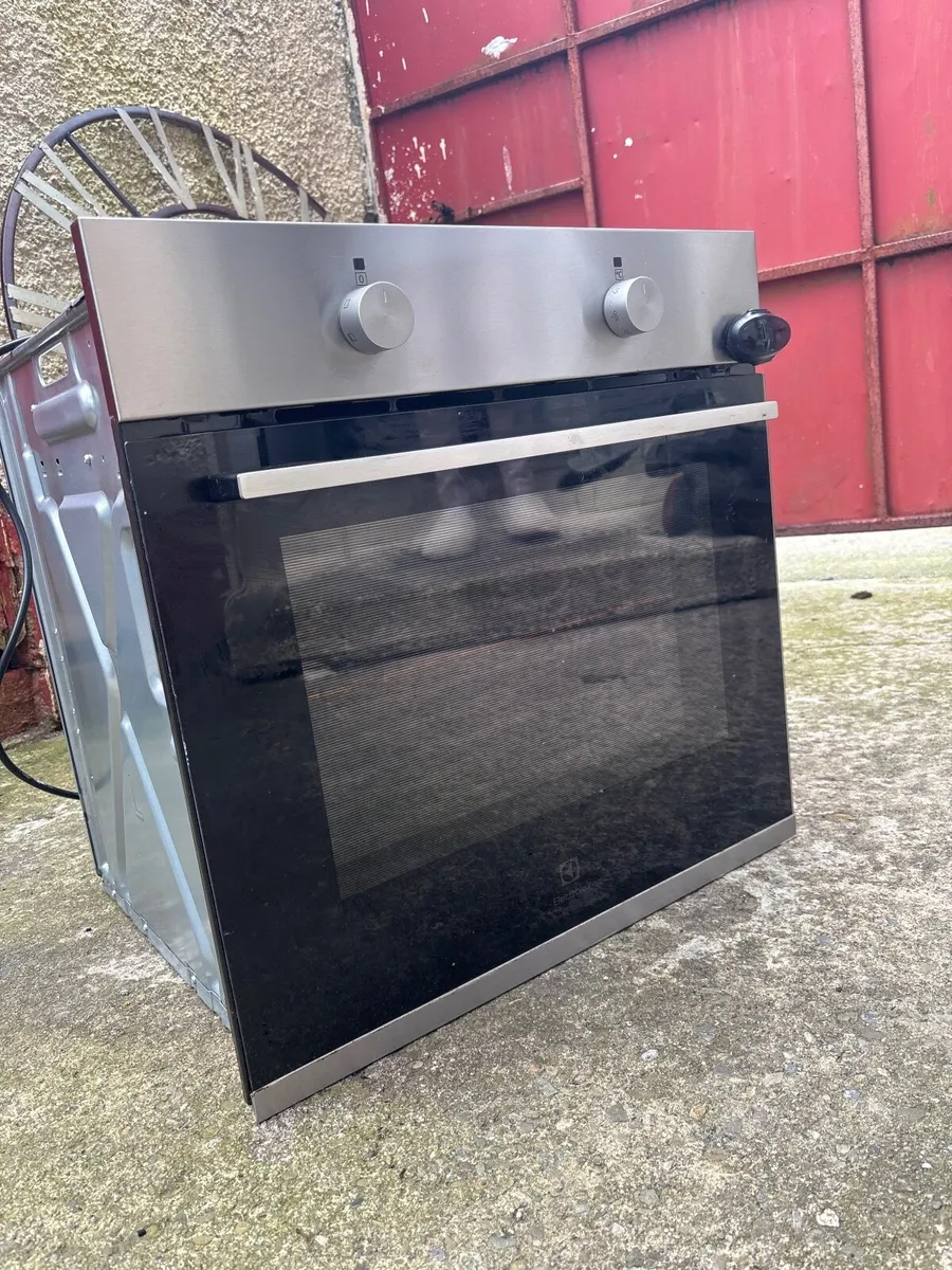 Oven - Image 3