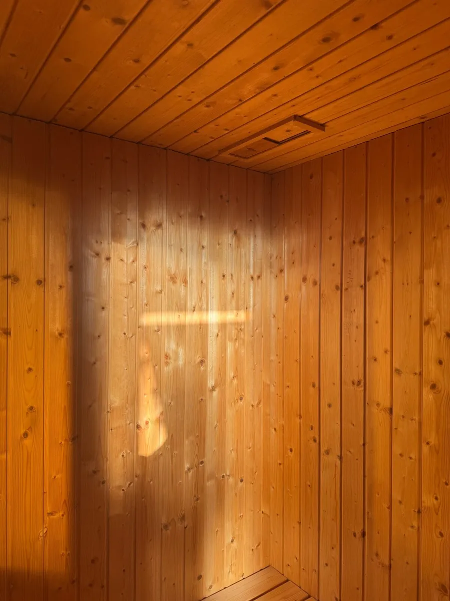 Indoor sauna - Image 2