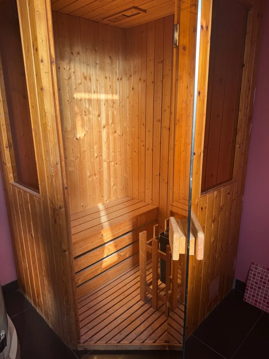 Indoor sauna - Image 4