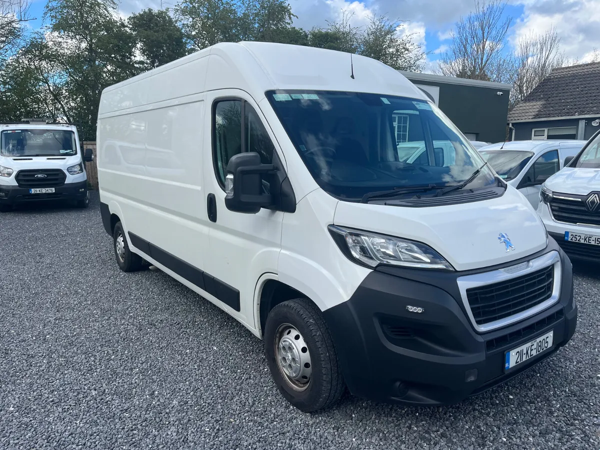Peugeot Boxer L3H2 2.2L Diesel (1 Owner) - Image 2