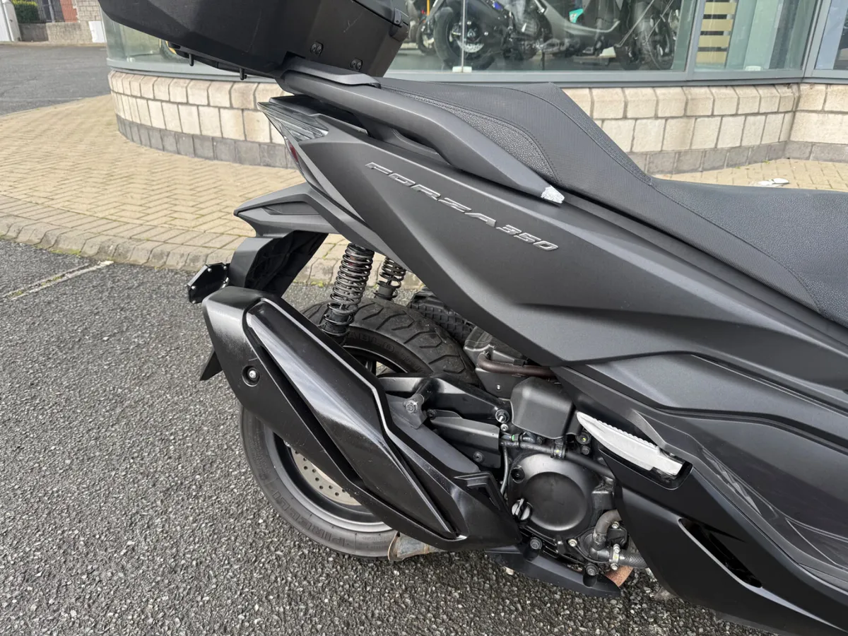 2022 Honda Forza 350 - Image 3