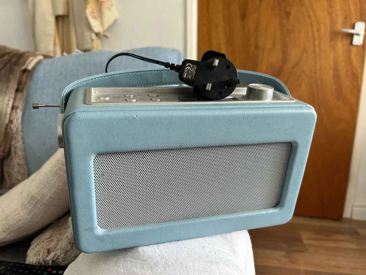 Retro style Radio - Image 4