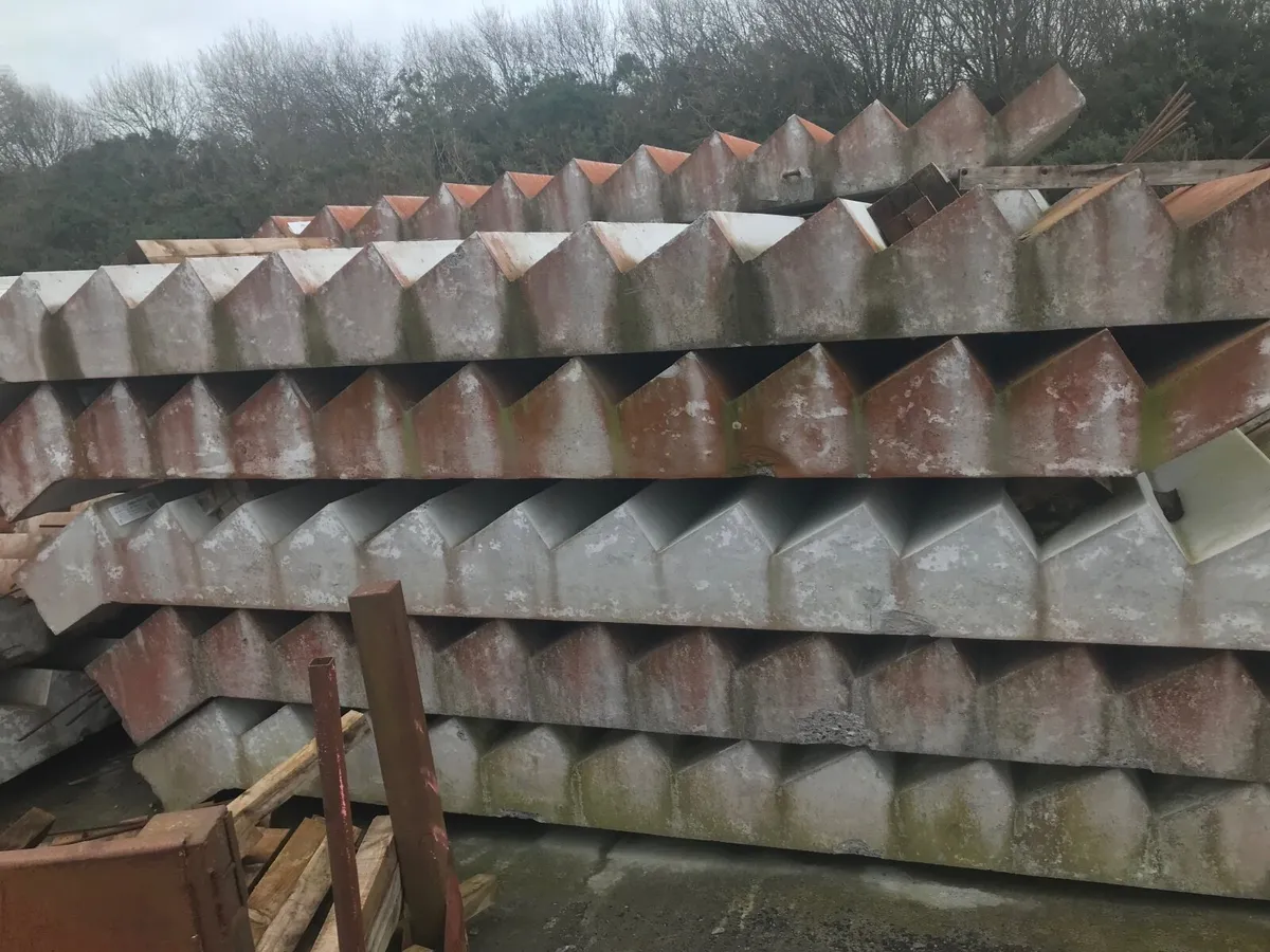 Concrete stairs for sale - Image 1