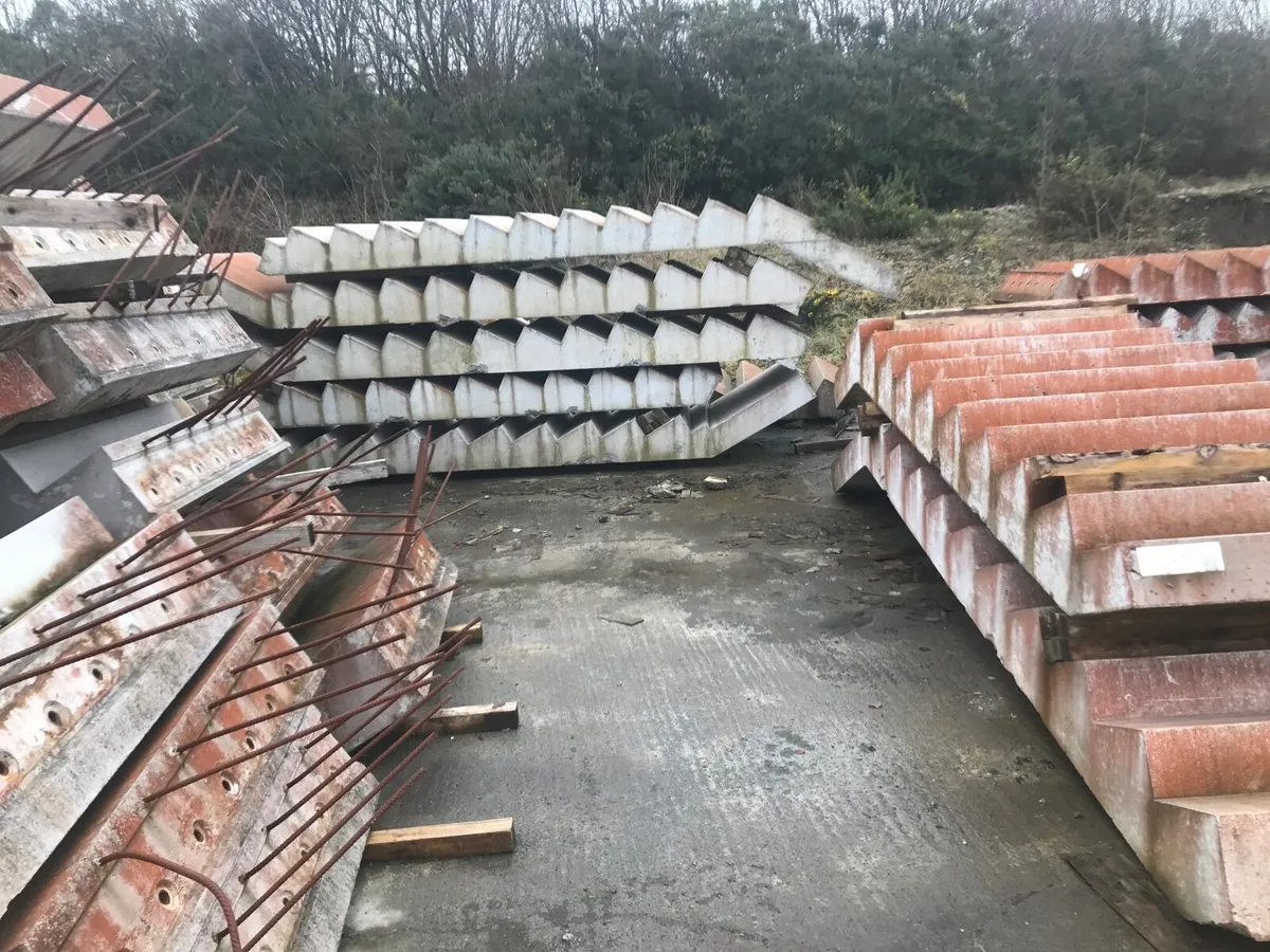 Concrete stairs for sale - Image 2