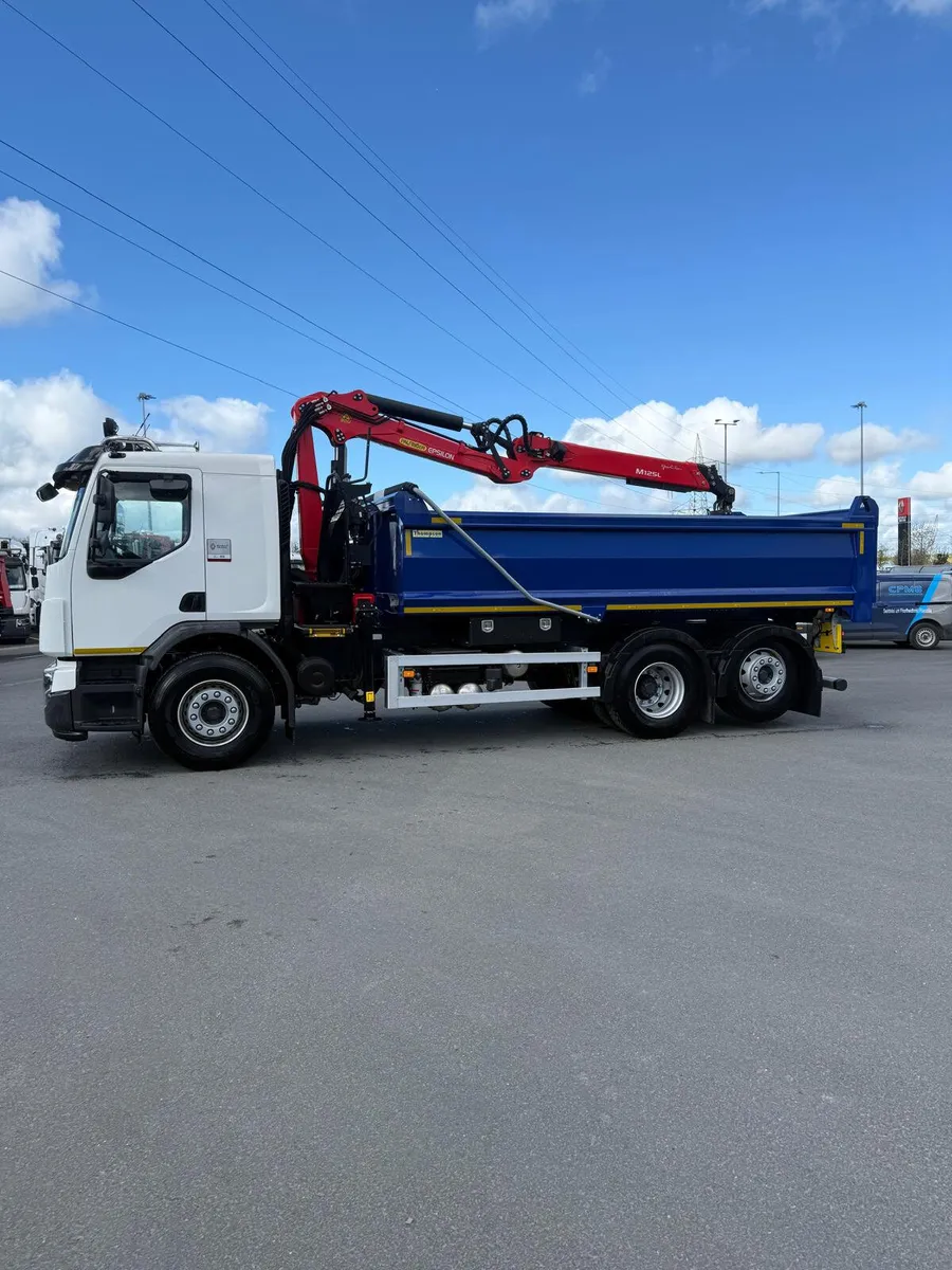 Renault D26 grab truck 2026 - Image 4