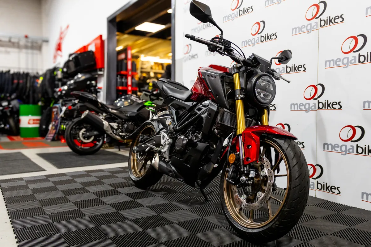 Honda CB125R 2024 - Image 4