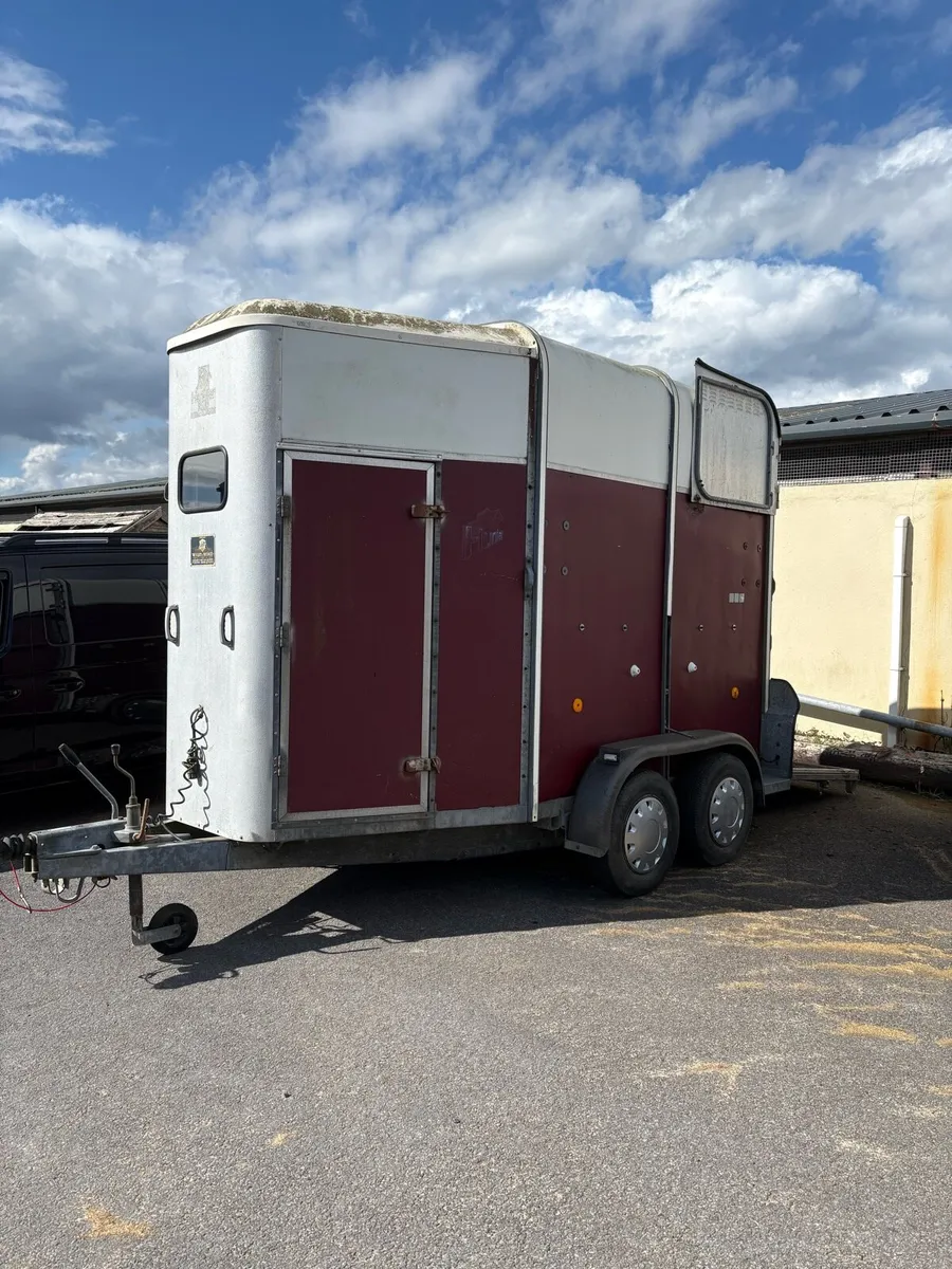 Horsebox - Image 1