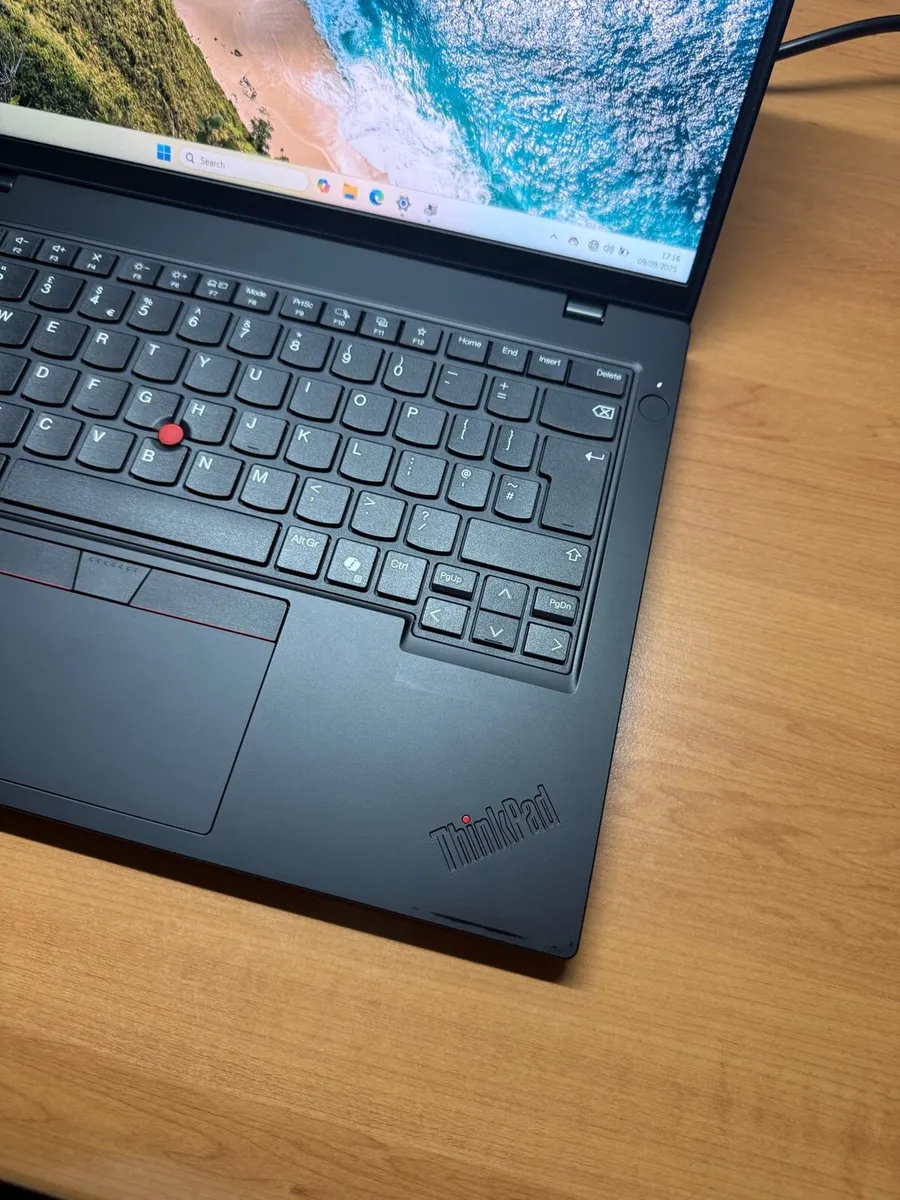 Lenovo Ryzen 5 pro 32/ 1 TB ssd - Image 2