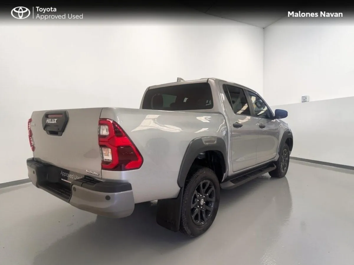 Toyota Hilux HILUX 2.8 INVINCIBLE €48,739 plus vat - Image 2