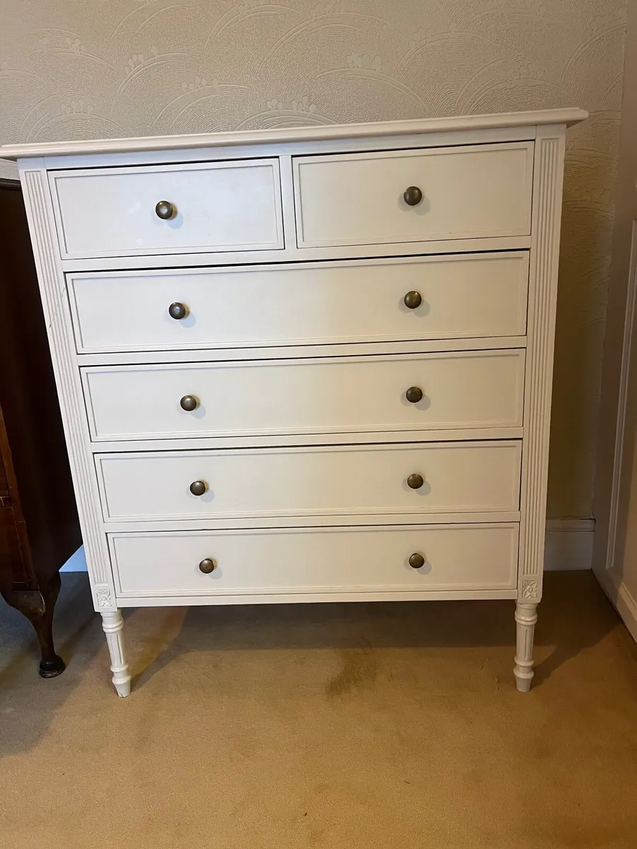 Chest of Drawers and matching chair - Image 1