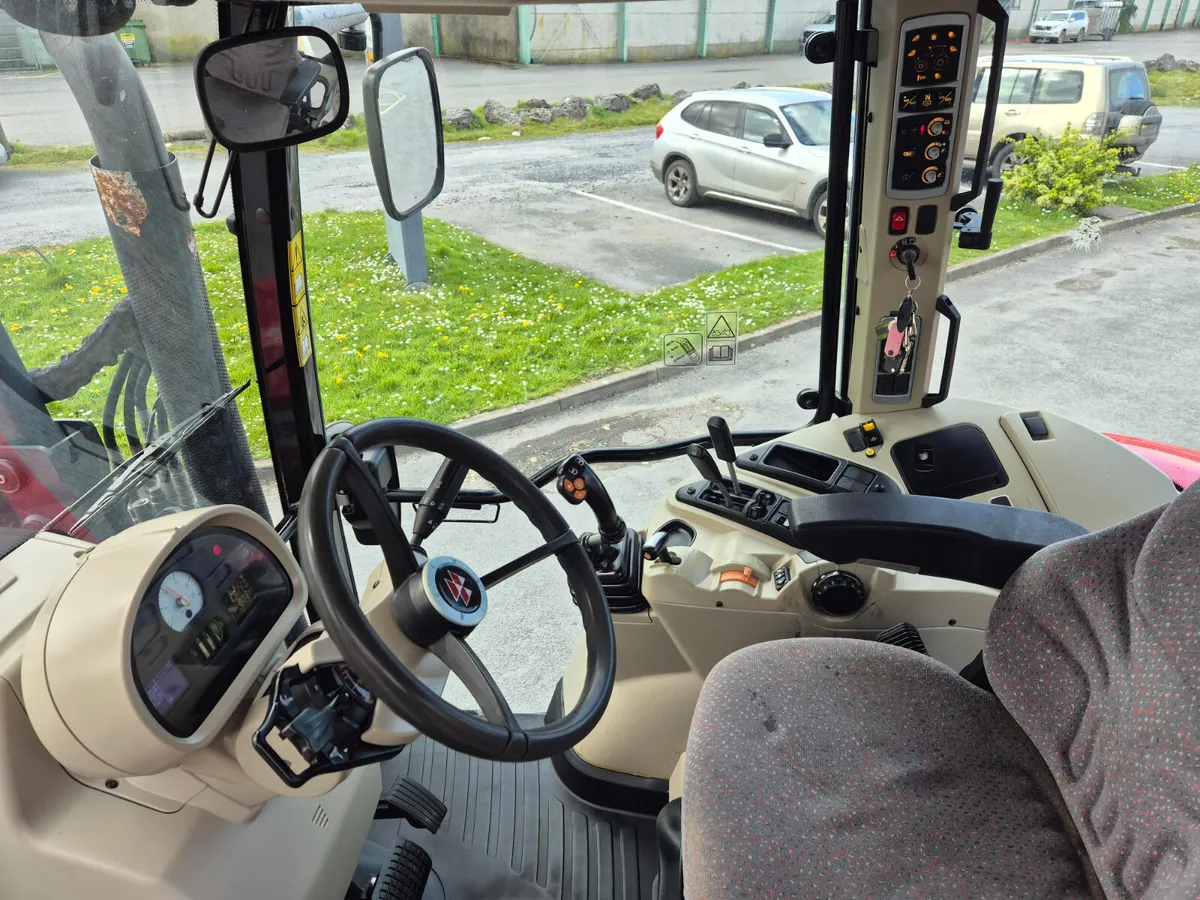 MASSEY FERGUSON 5610 - Image 3