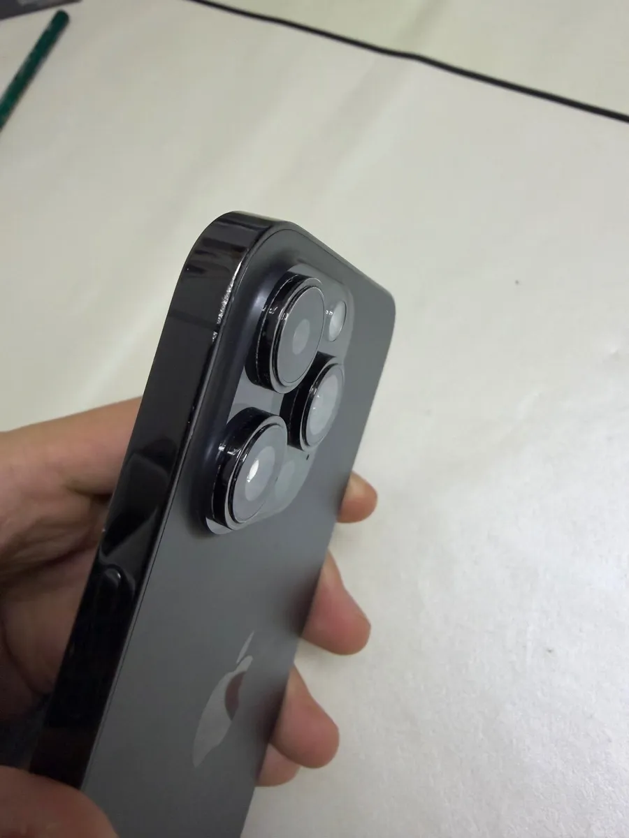 iPhone 14 Pro Max - Image 3