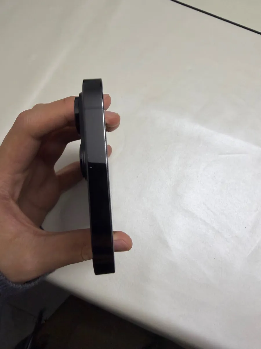 iPhone 14 Pro Max - Image 4